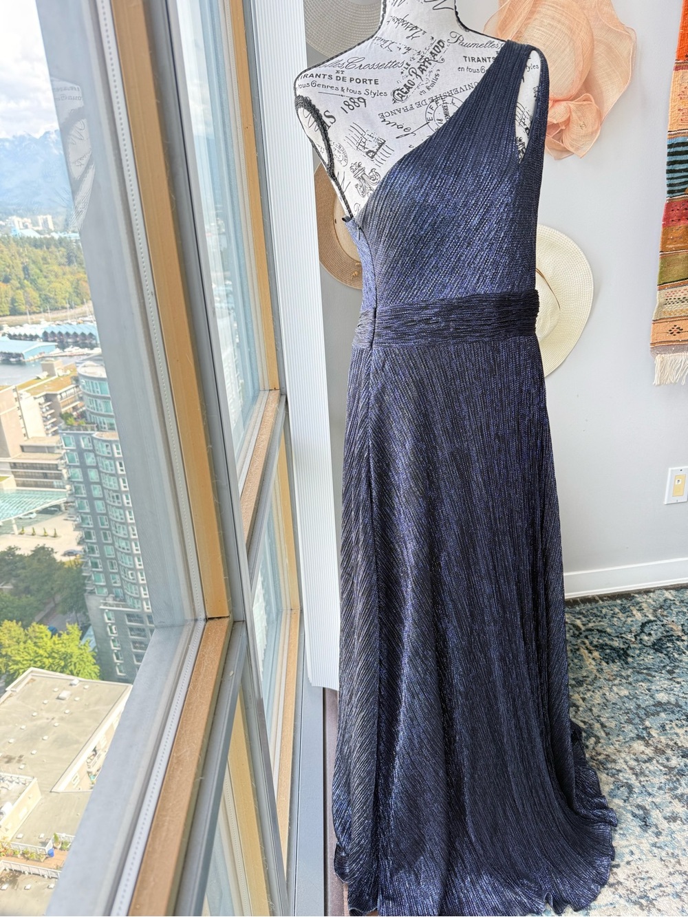 Ever New One-Shoulder Midnight Navy Blue Evening Gown Size 8 - Picture 2 of 6